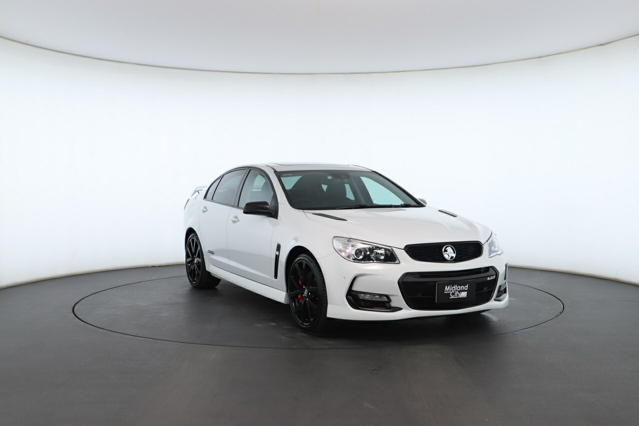 Holden Commodore image 4