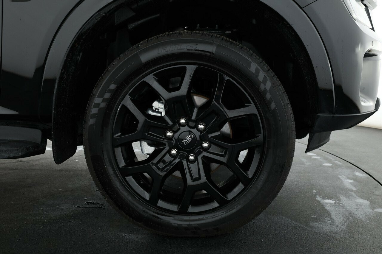 Ford Everest image 3
