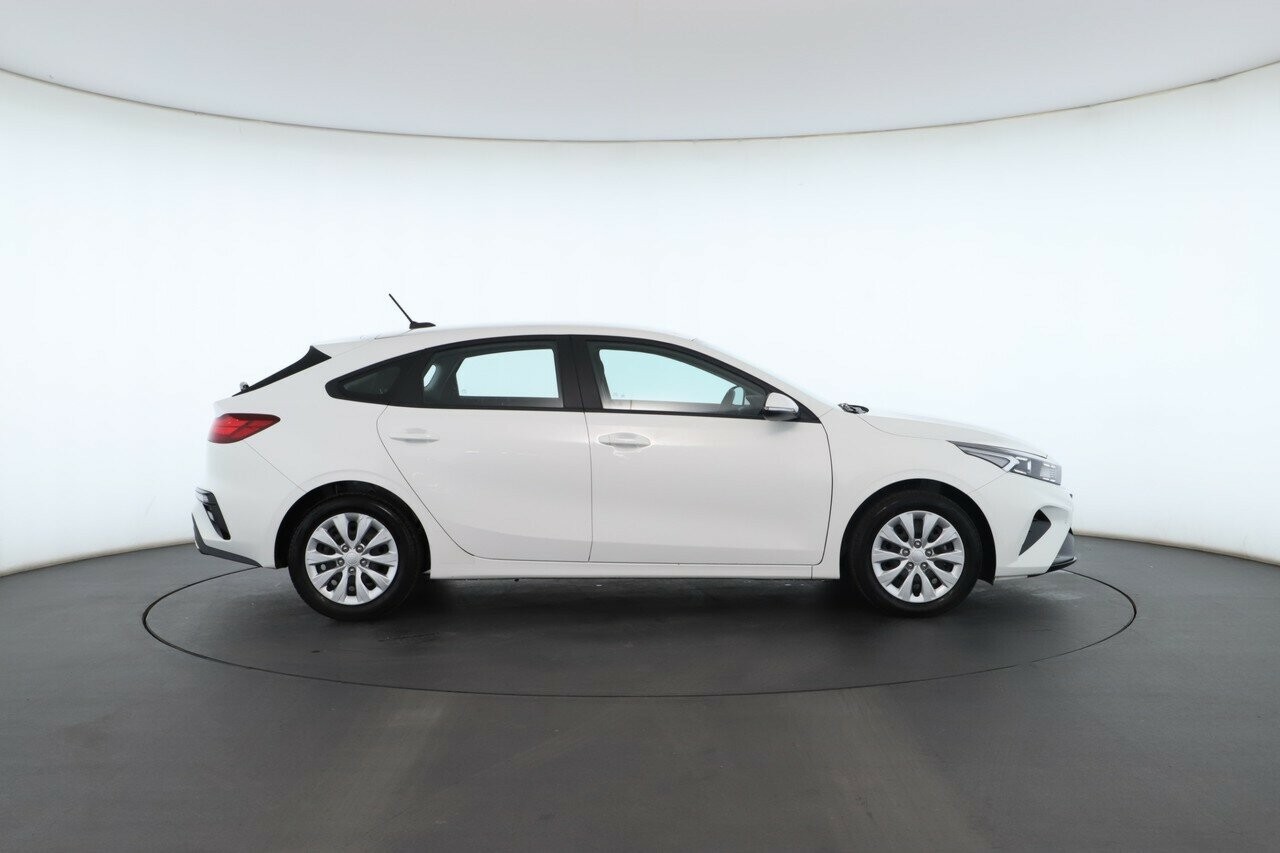 Kia Cerato image 2