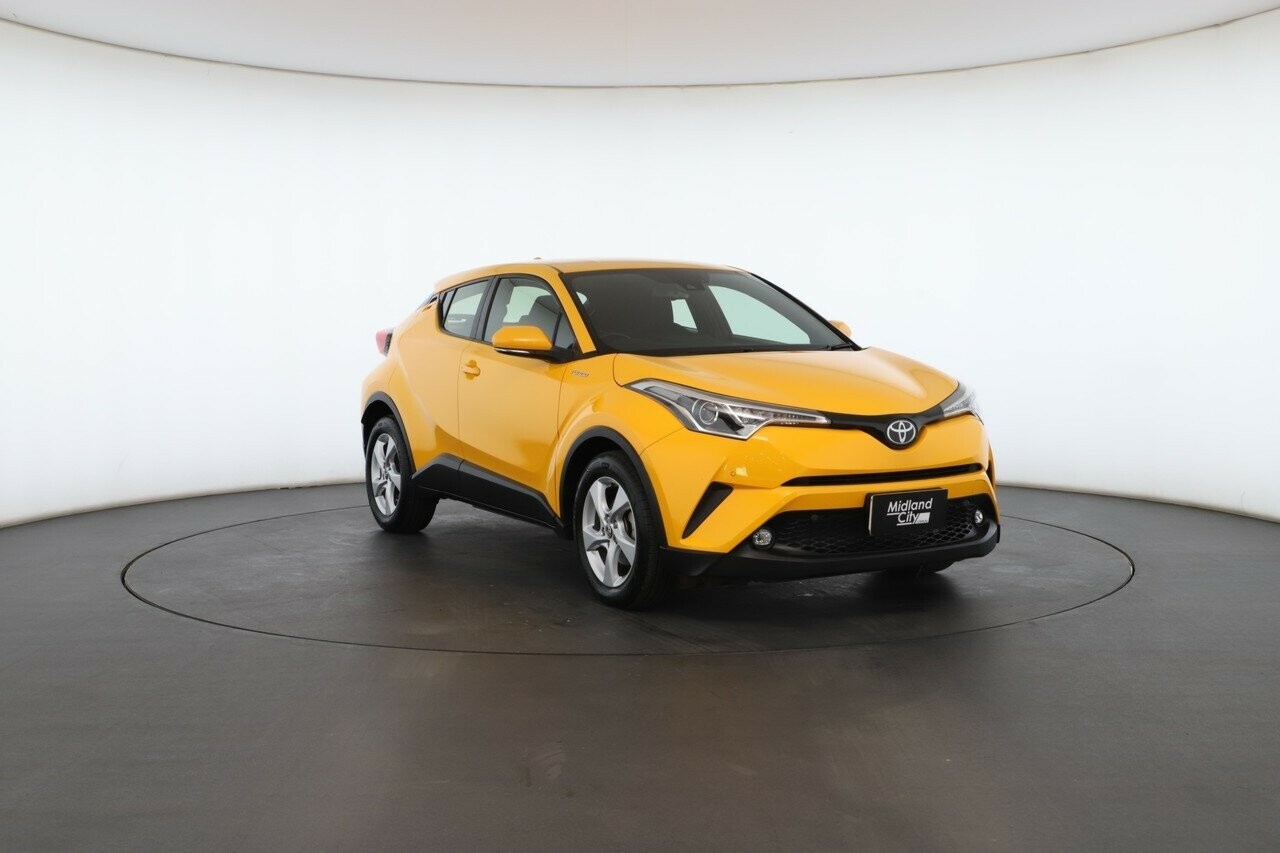 Toyota C-hr image 4
