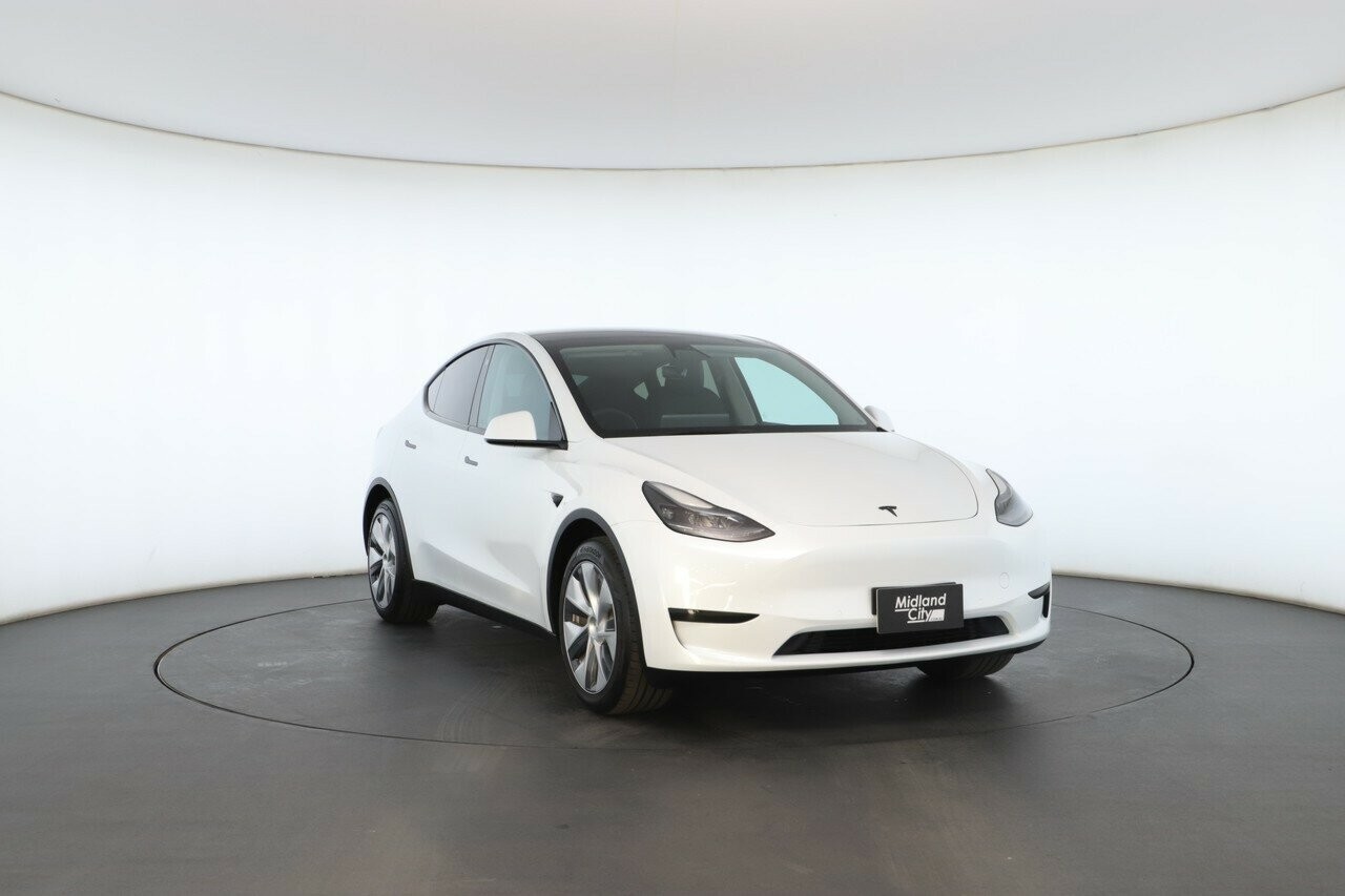 Tesla Model Y image 4