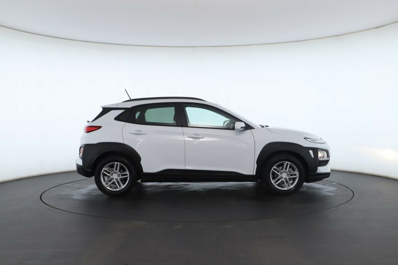 Hyundai Kona image 2