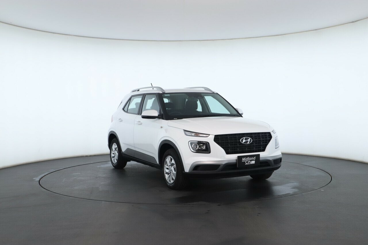 Hyundai Venue image 4