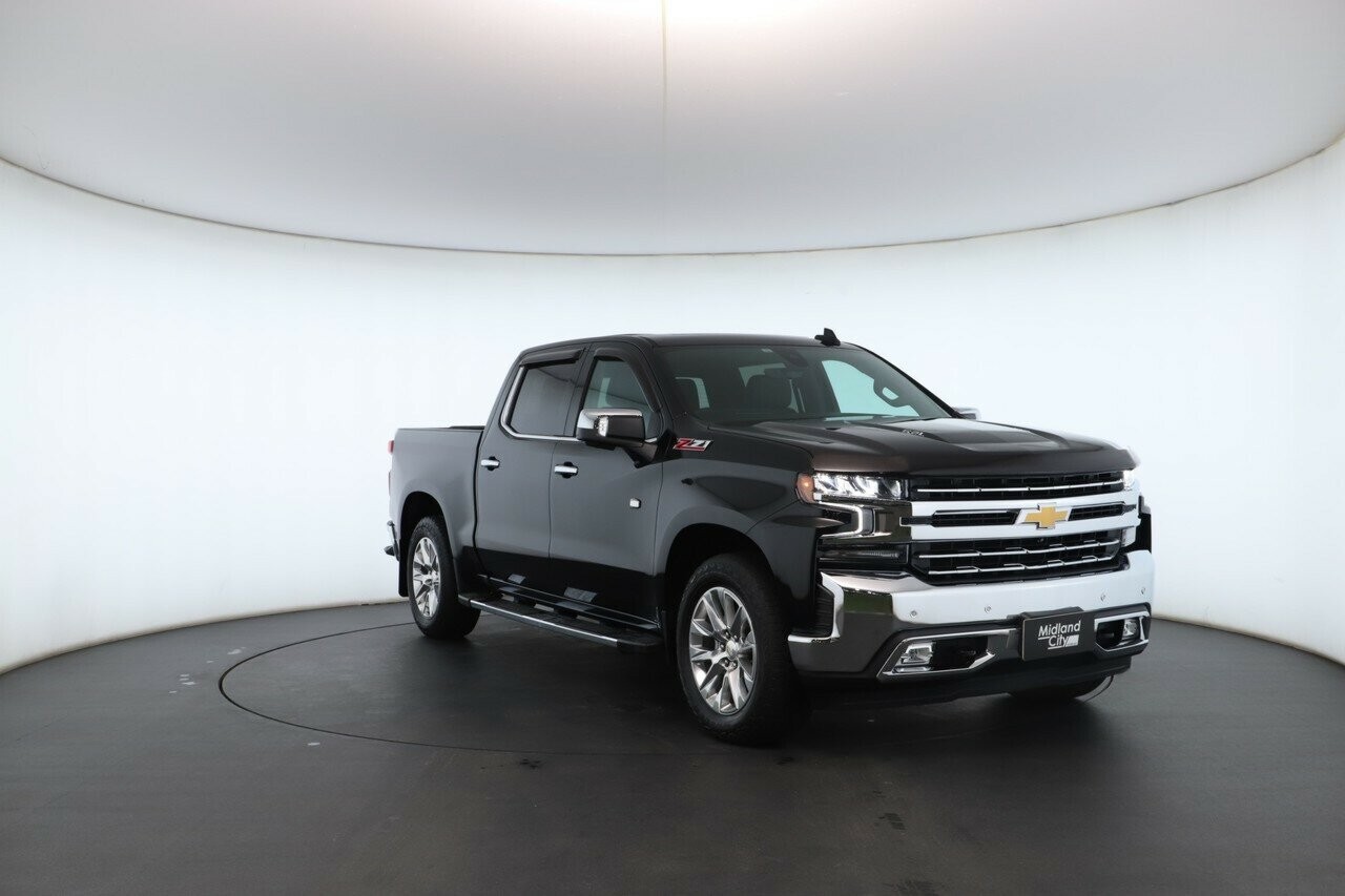 Chevrolet Silverado image 4
