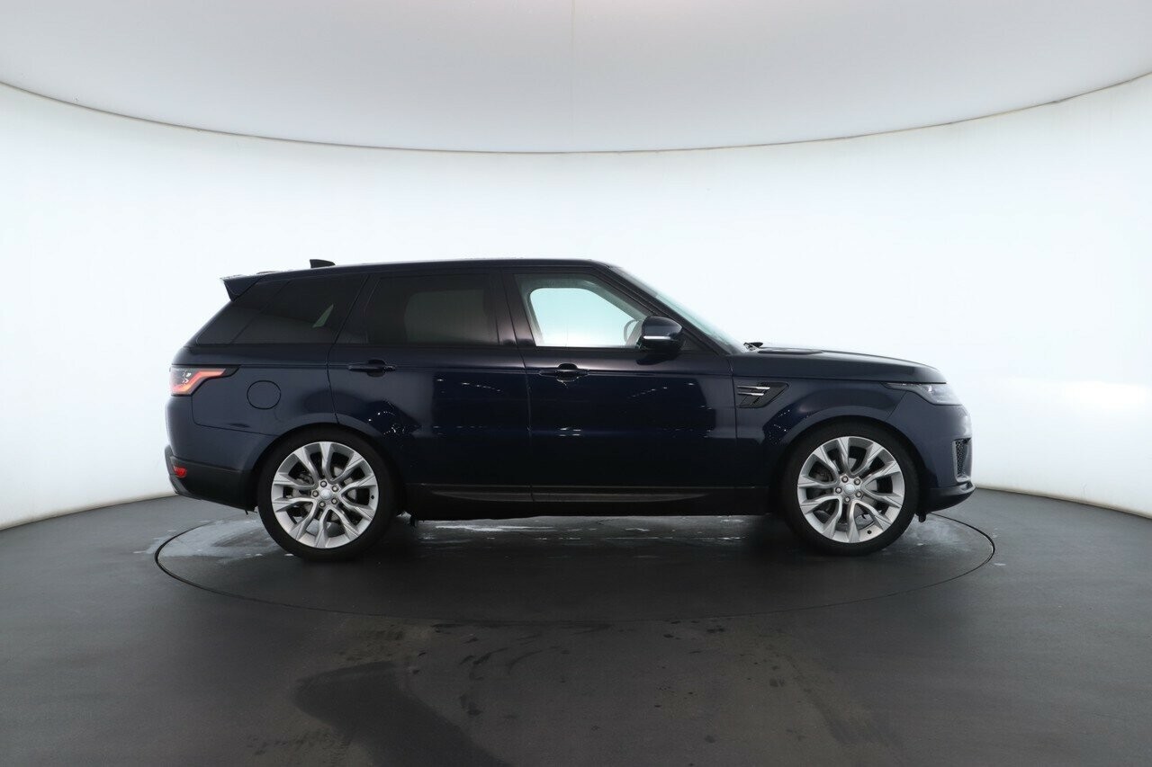 Land Rover Range Rover Sport image 2