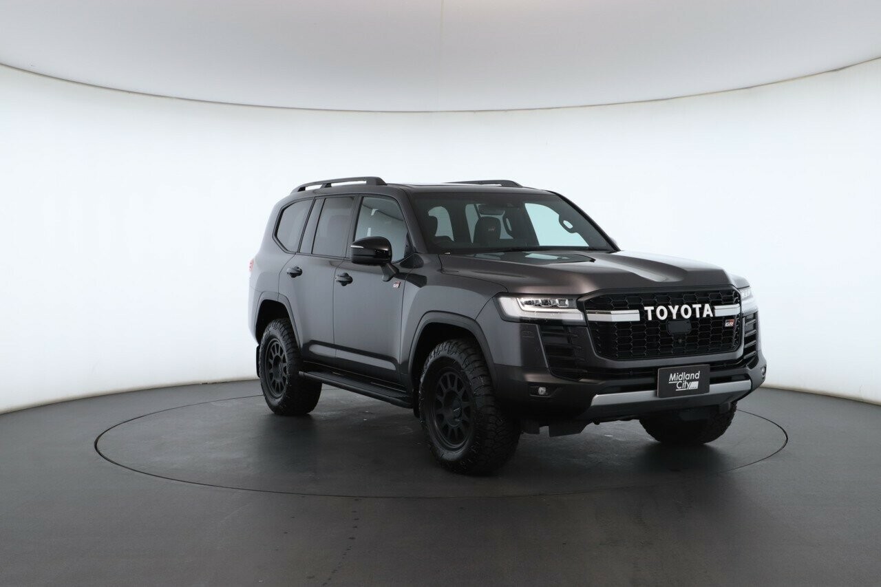 Toyota Landcruiser image 4