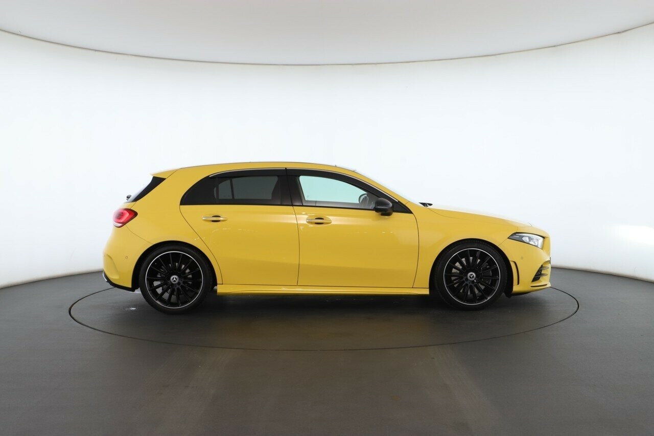 Mercedes Benz A-class image 2