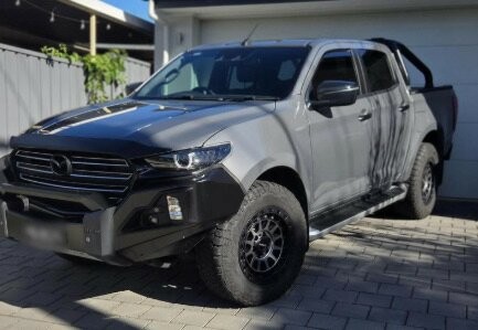 Mazda Bt-50 image 1
