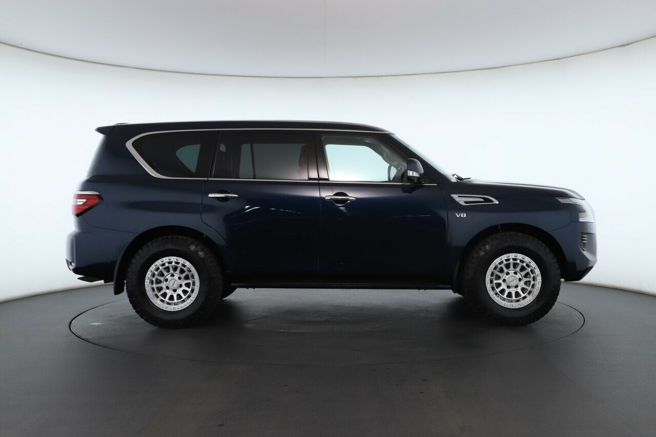 Nissan Patrol image 2