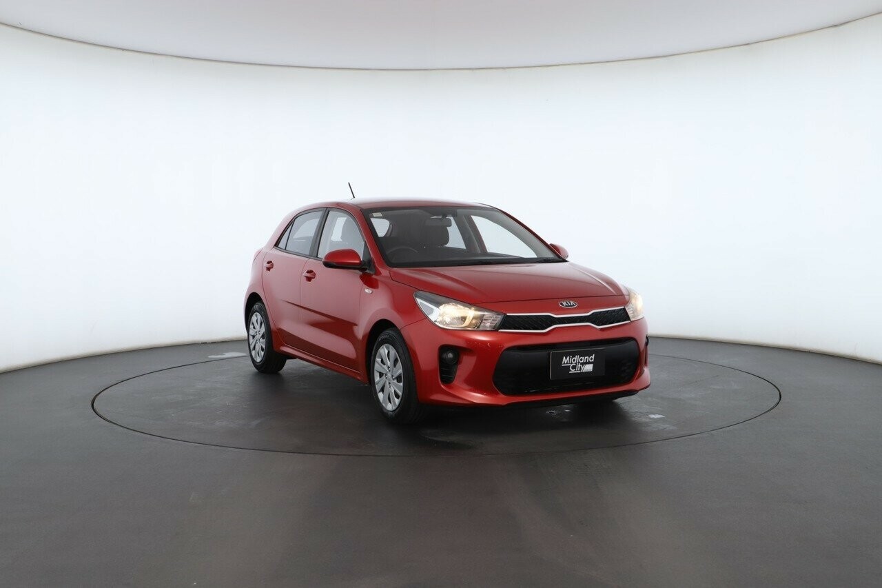 Kia Rio image 4