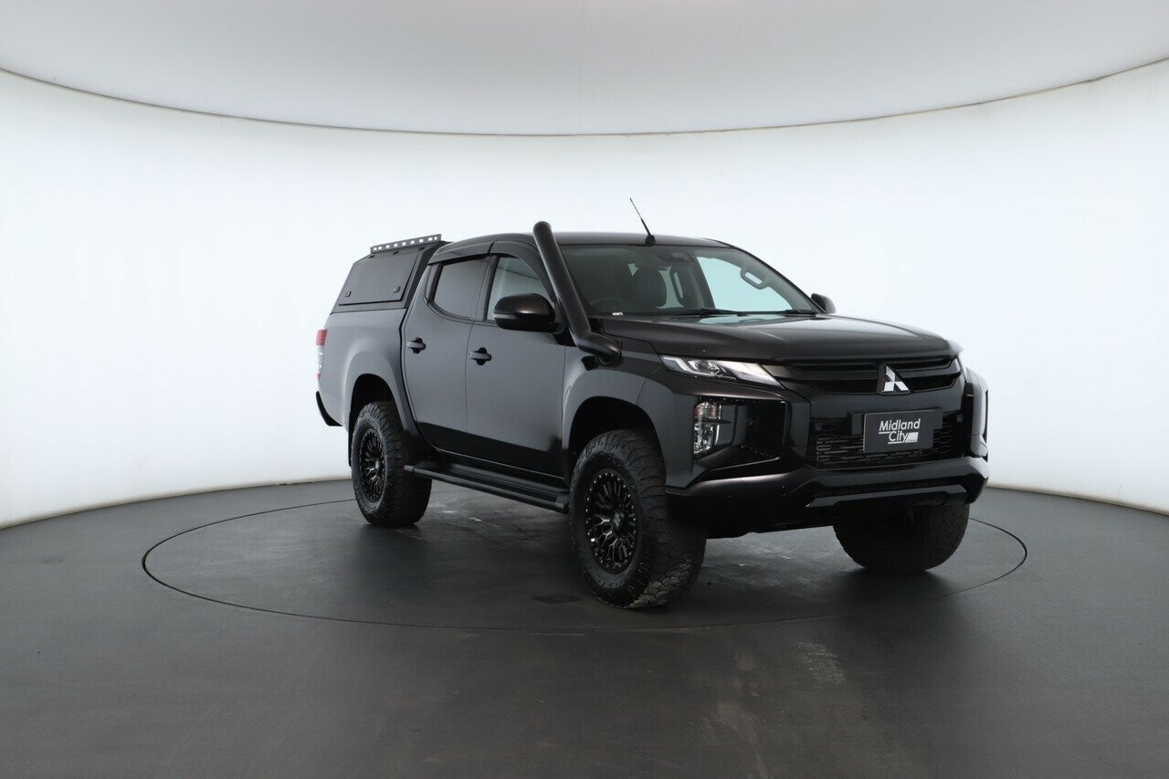 Mitsubishi Triton image 4