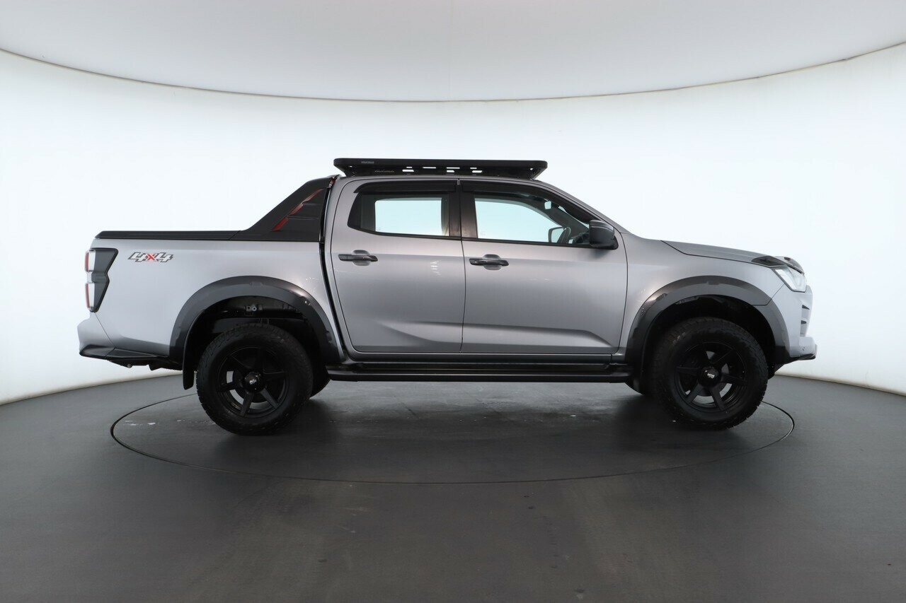 Isuzu D-max image 2