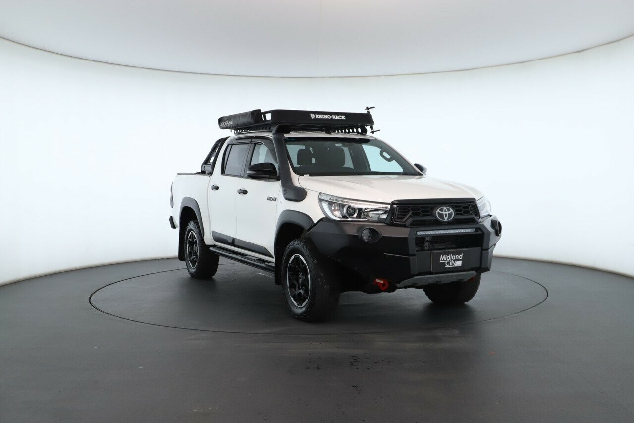 Toyota Hilux image 4