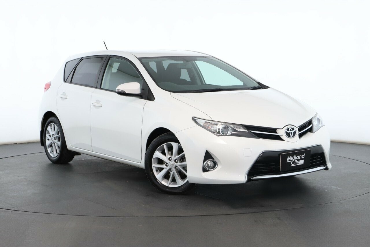 Toyota Corolla image 1