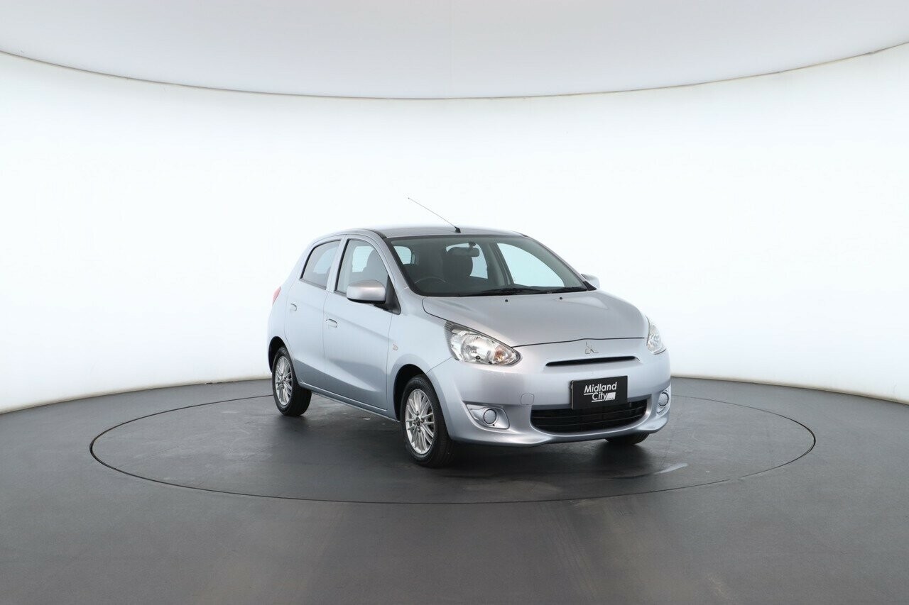 Mitsubishi Mirage image 4