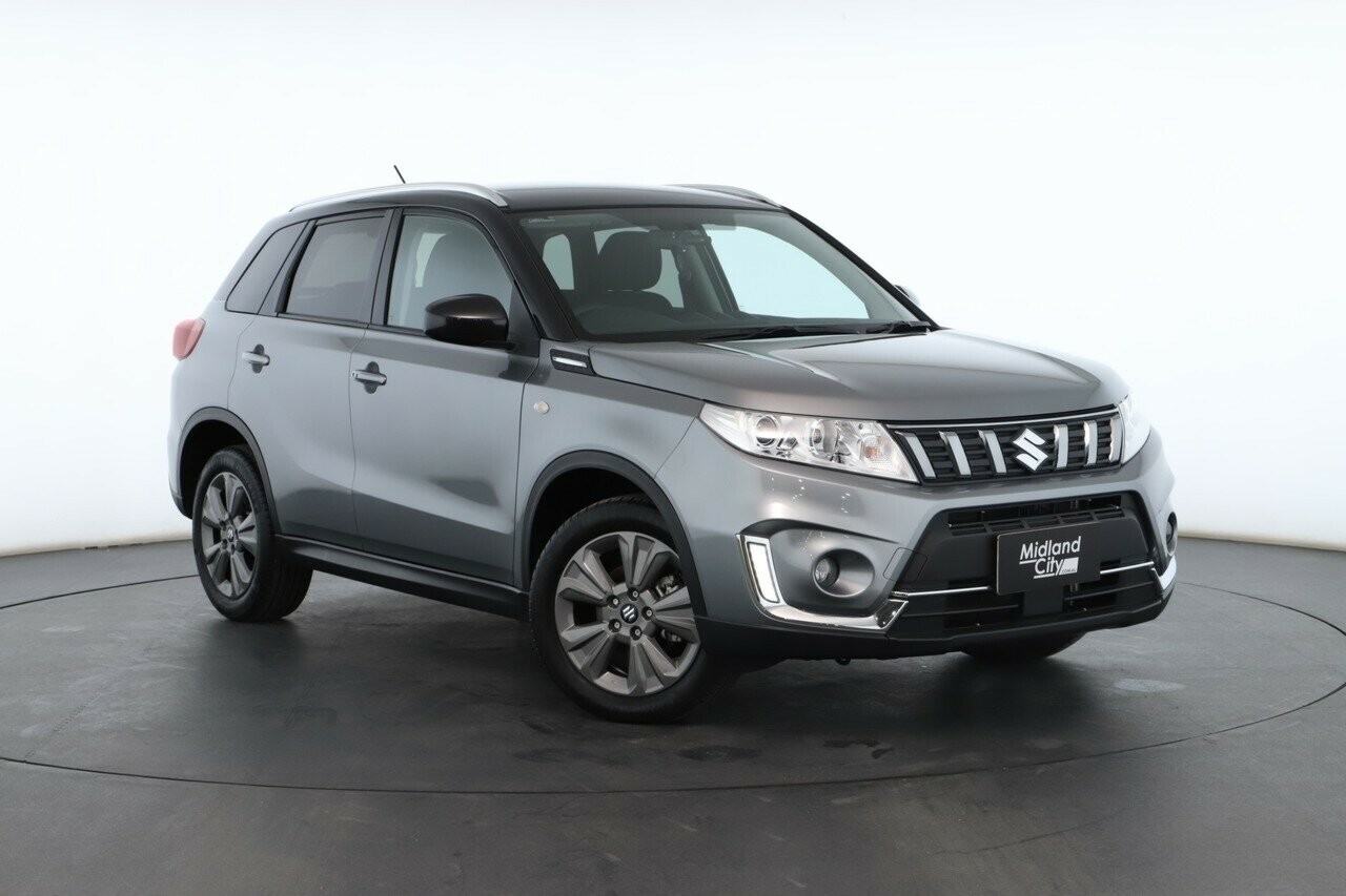 Suzuki Vitara image 1