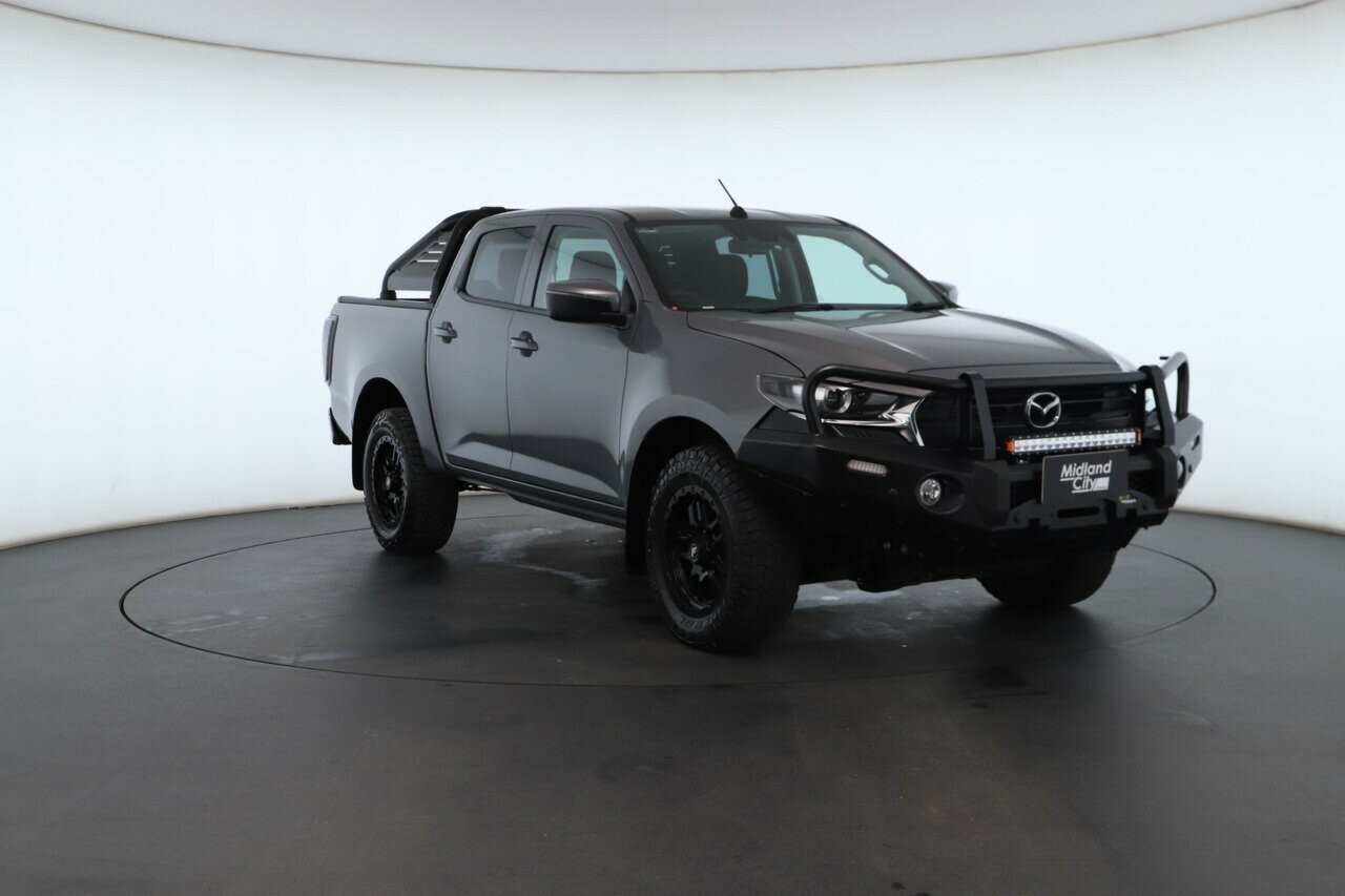Mazda Bt-50 image 4