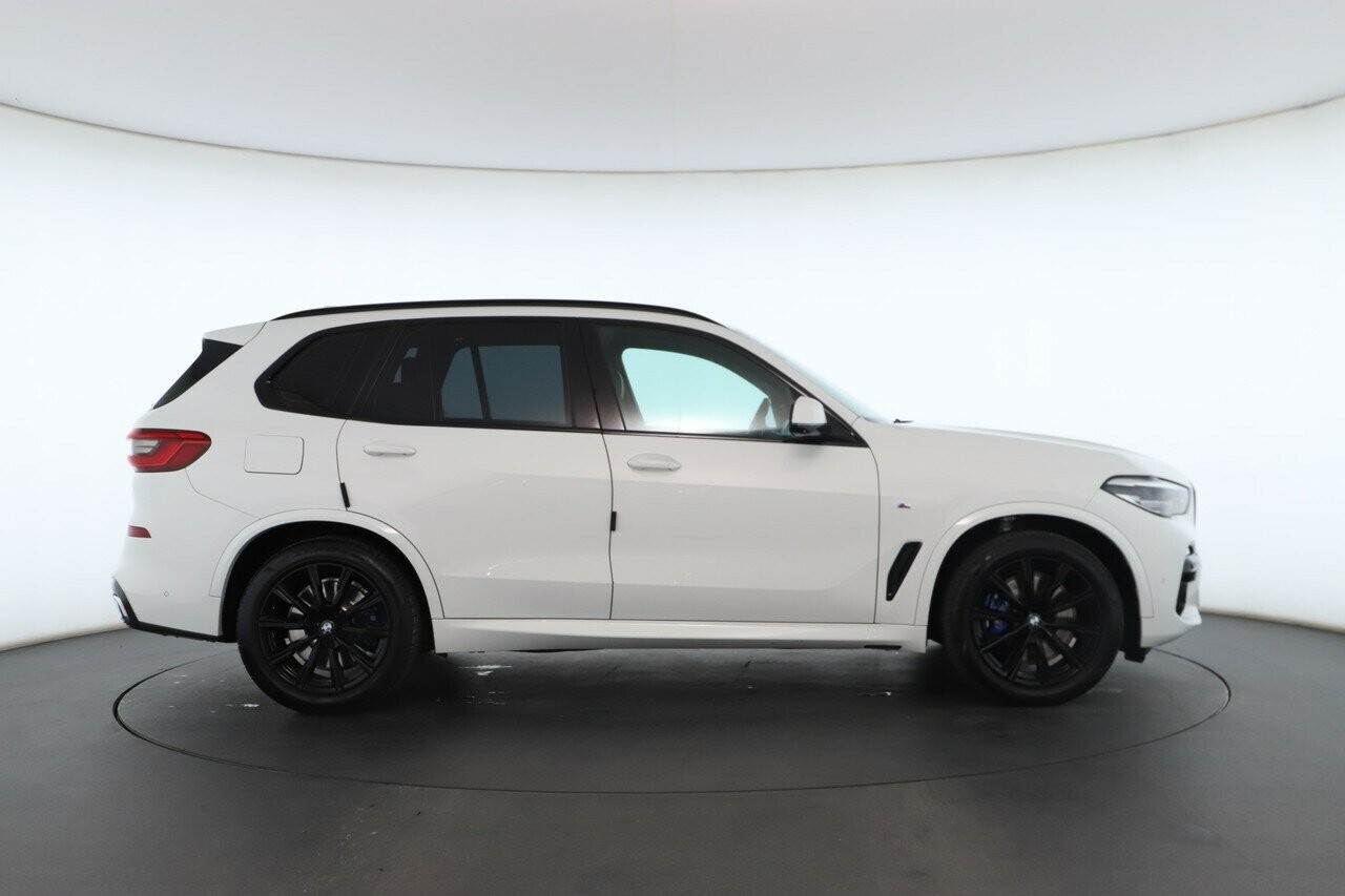 BMW X5 image 2