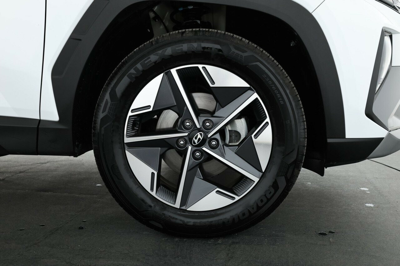 Hyundai Tucson image 3