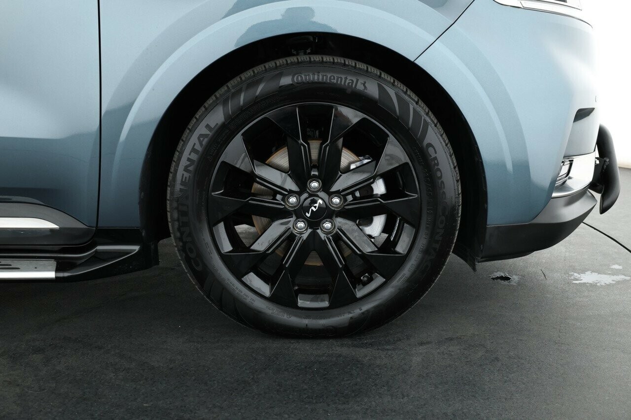 Kia Carnival image 3