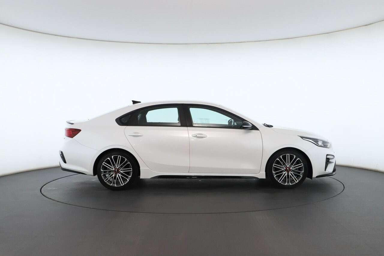 Kia Cerato image 2