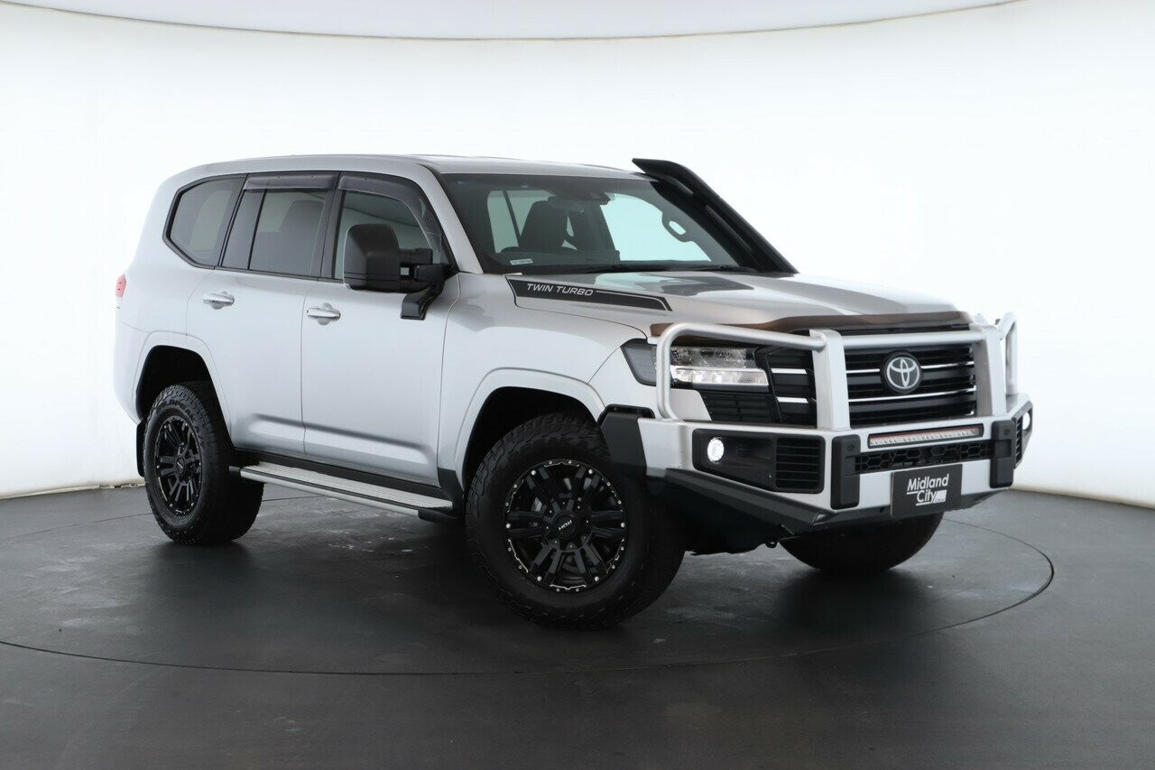 Toyota Landcruiser image 1