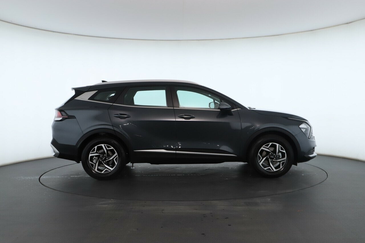 Kia Sportage image 2