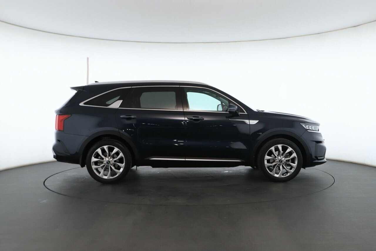 Kia Sorento image 2