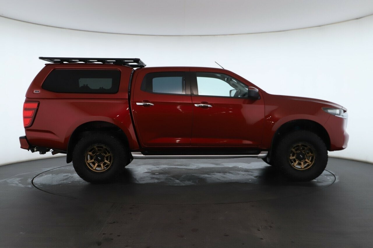 Mazda Bt-50 image 2