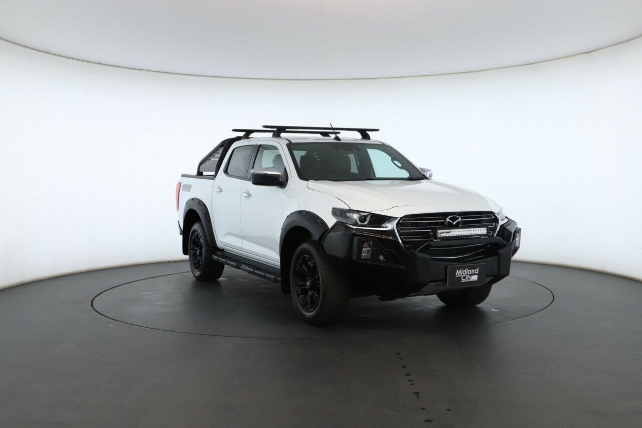 Mazda Bt-50 image 4