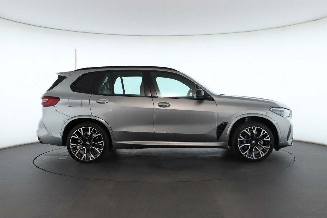 BMW X5 M image 2