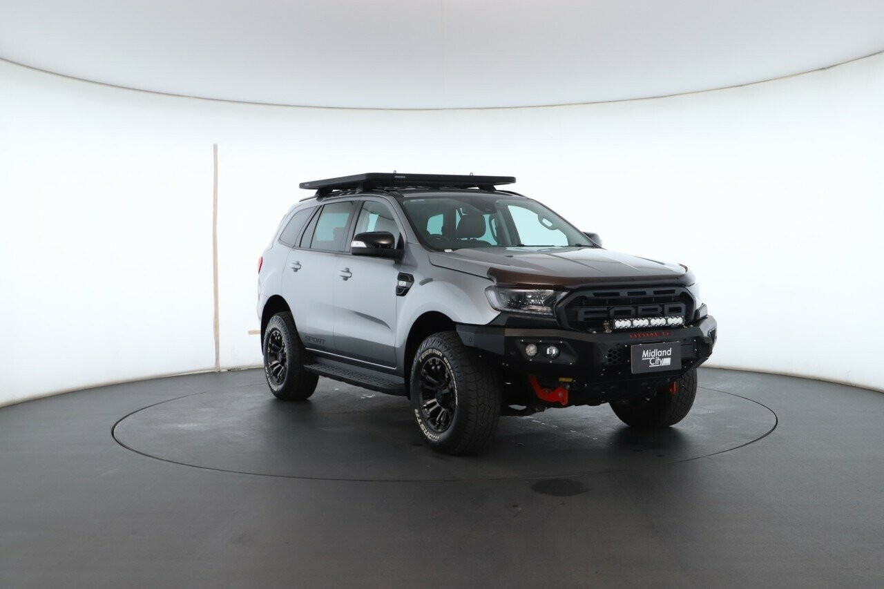Ford Everest image 4