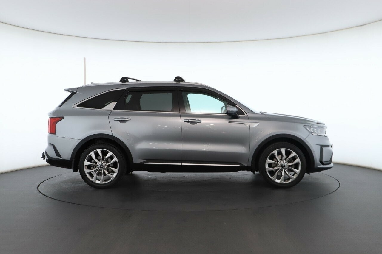 Kia Sorento image 2
