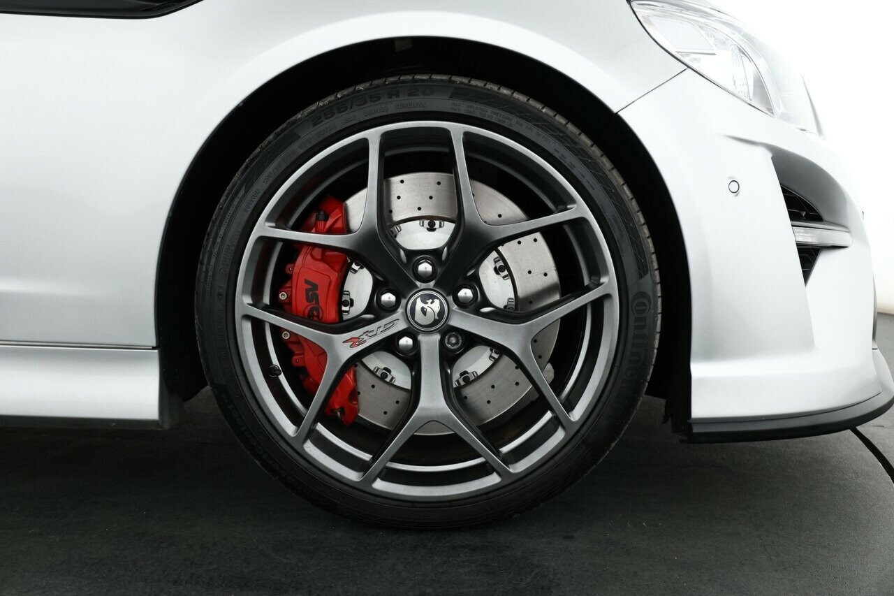 Holden Special Vehicles Maloo image 3