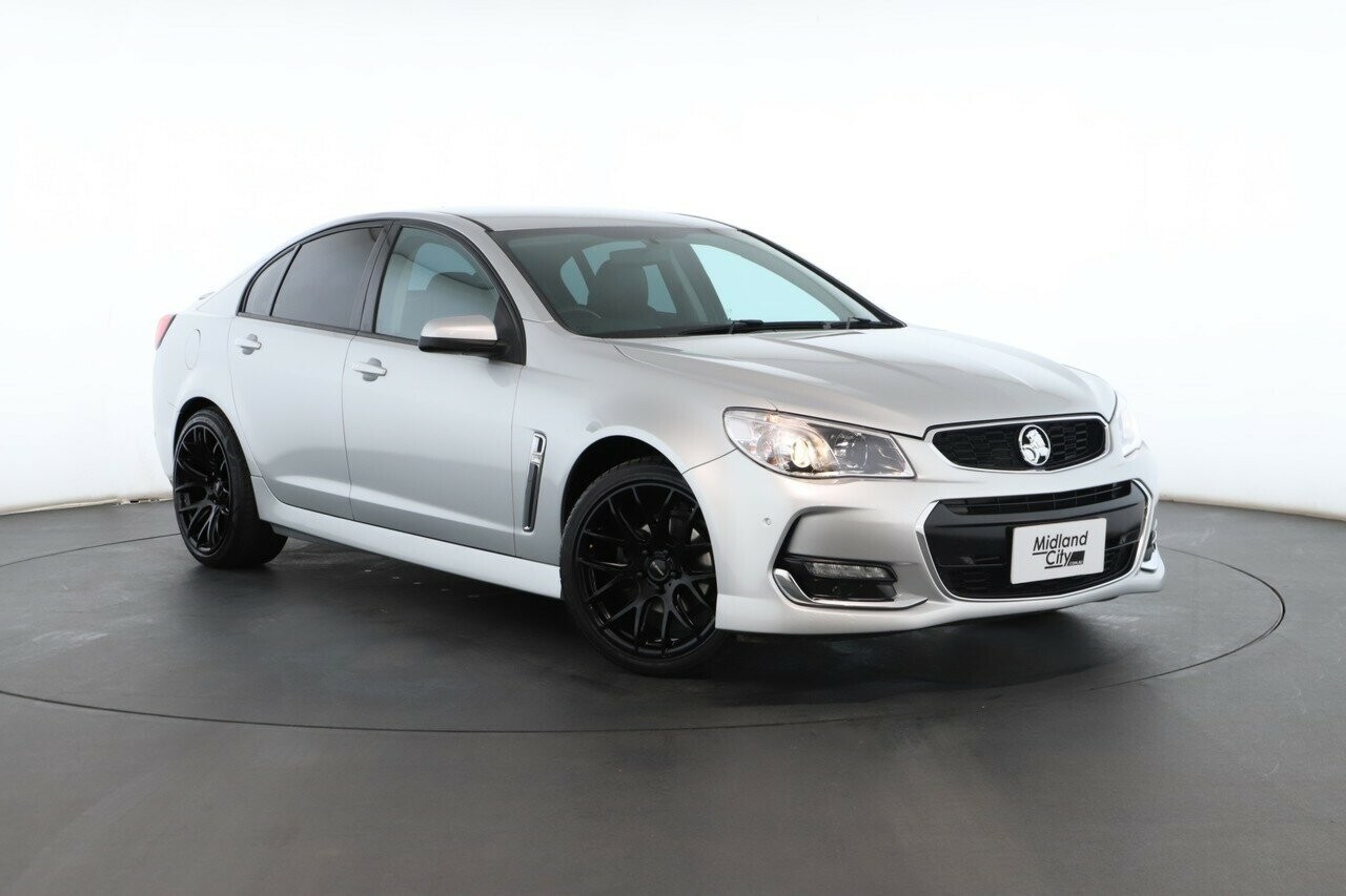 Holden Commodore image 1