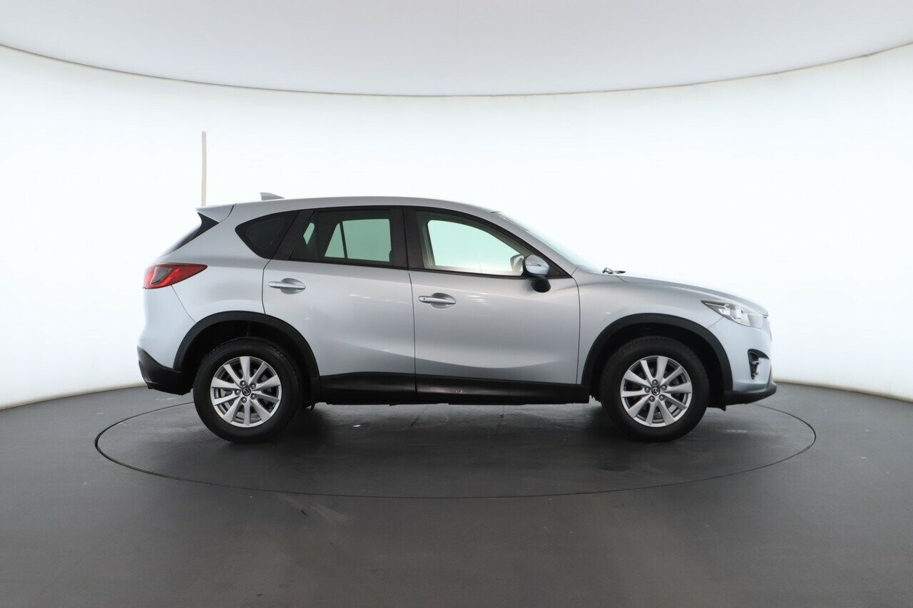 Mazda Cx-5 image 2