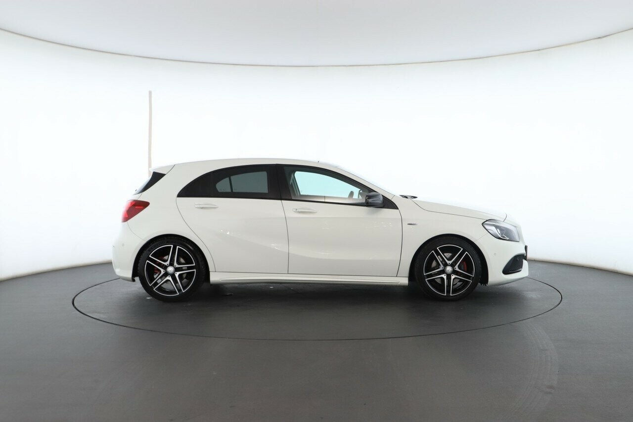 Mercedes Benz A-class image 2