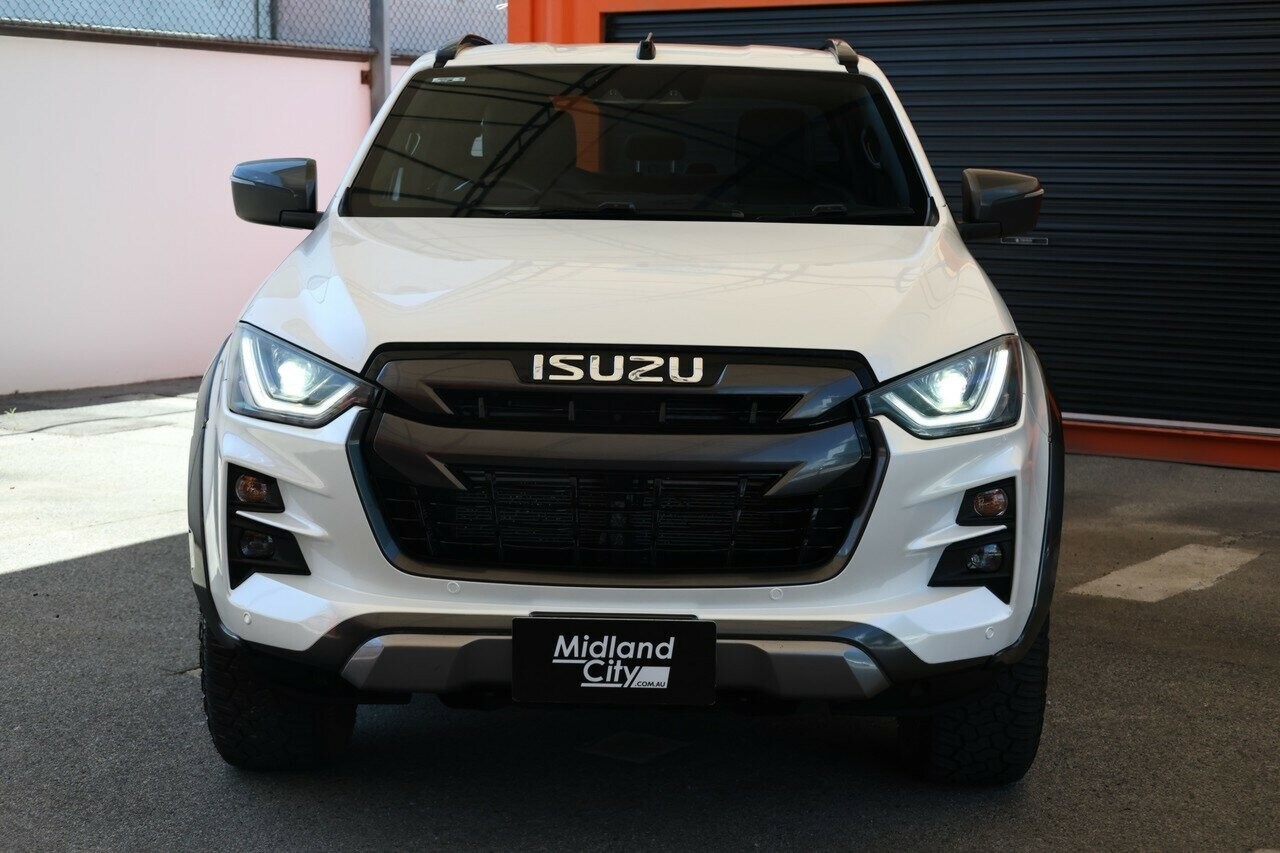Isuzu D-max image 2