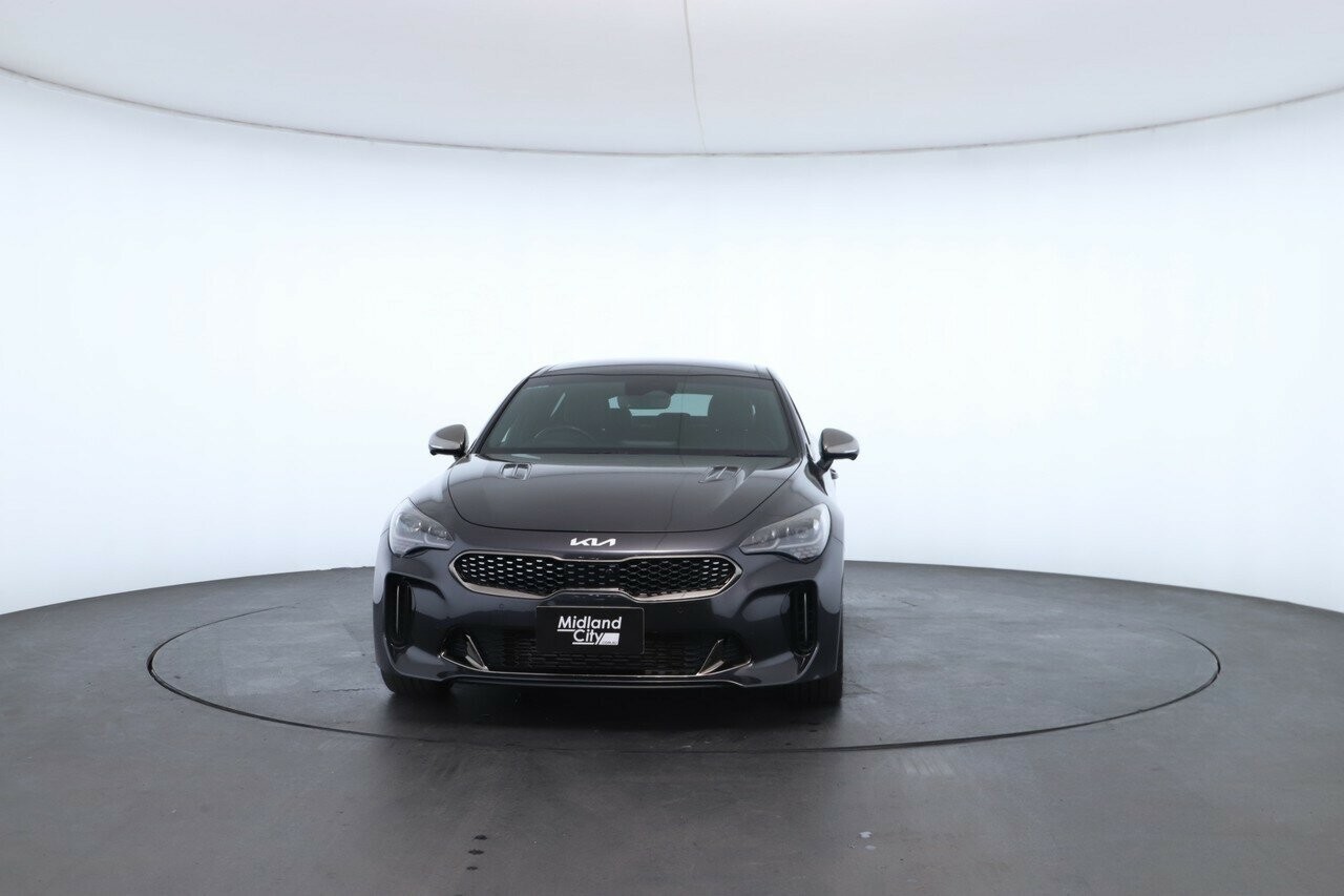 Kia Stinger image 4