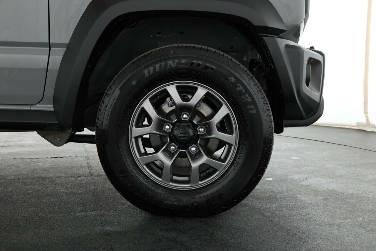 Suzuki Jimny image 3