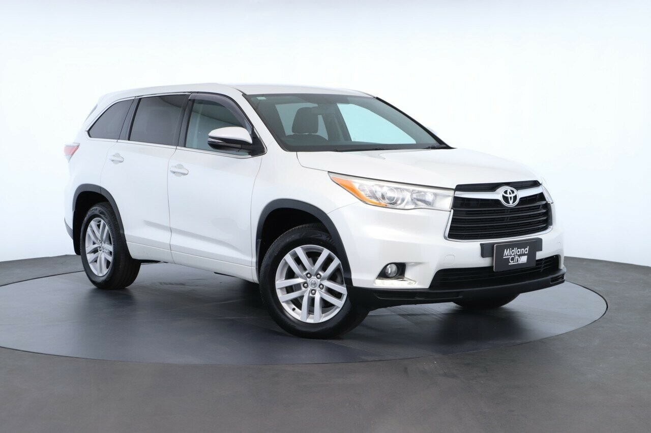 Toyota Kluger image 1