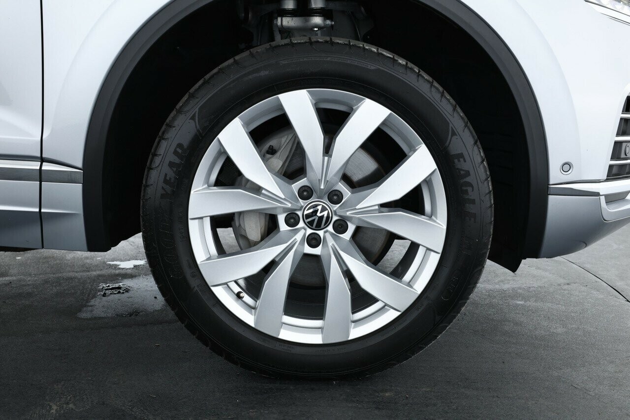 Volkswagen Touareg image 3