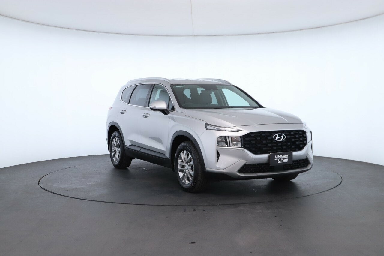 Hyundai Santa Fe image 4