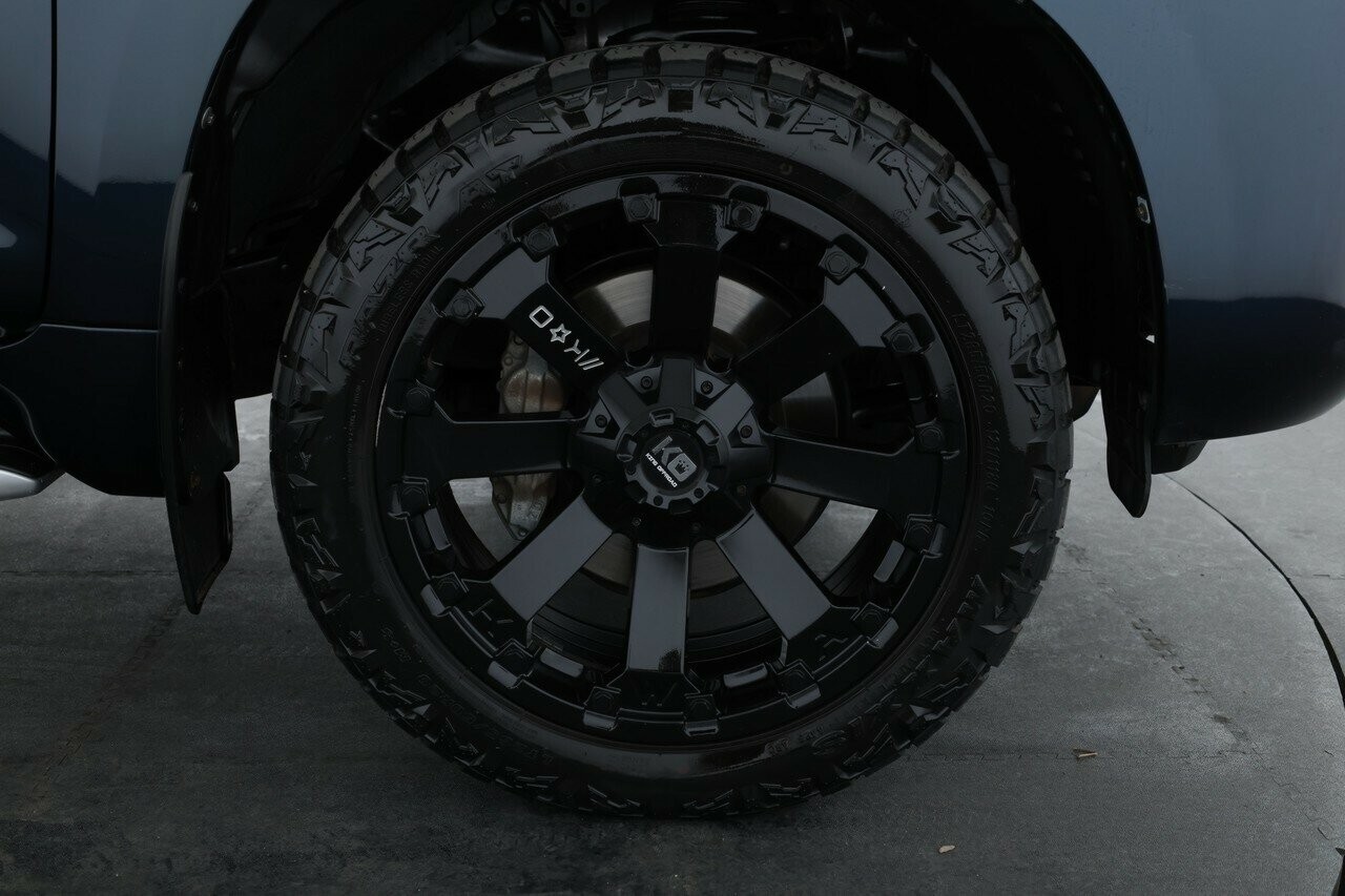 Toyota Landcruiser Prado image 3