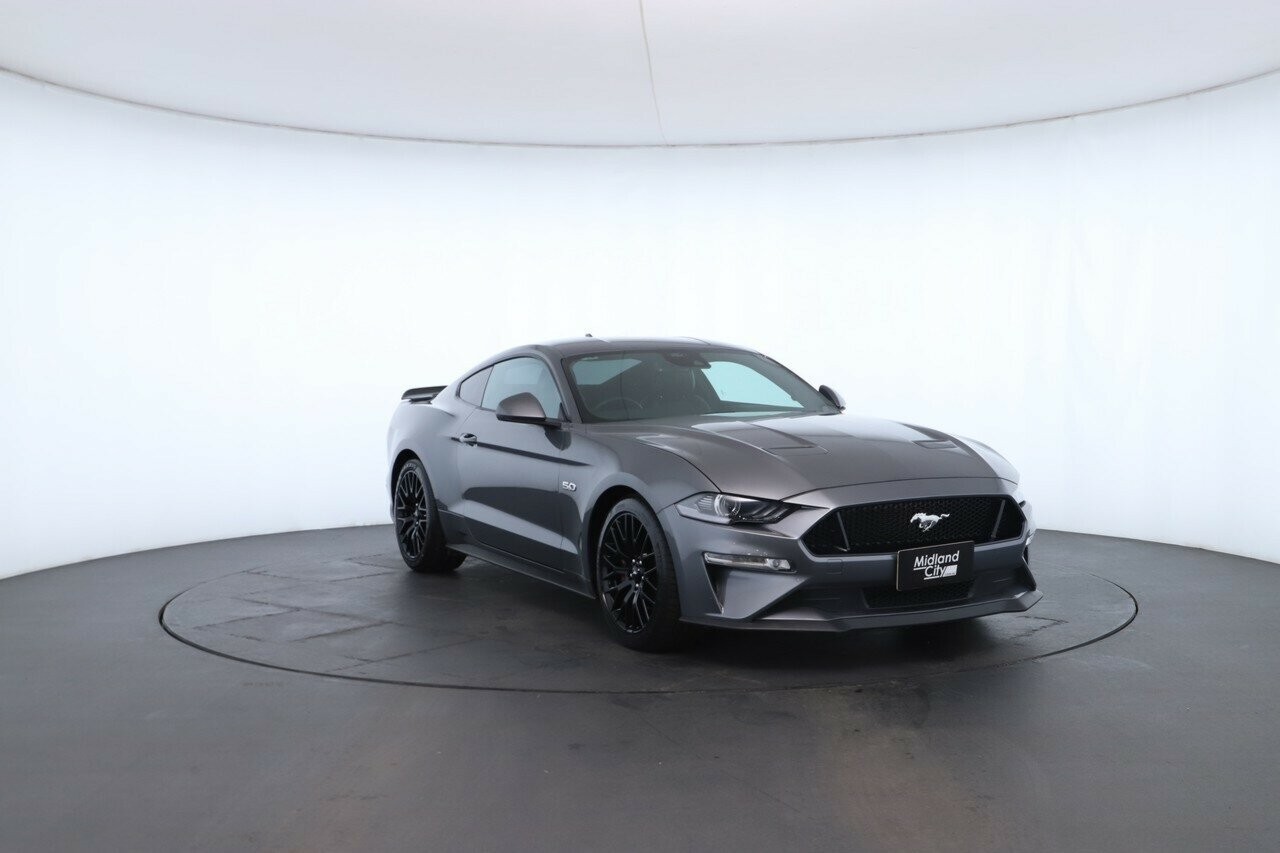 Ford Mustang image 4