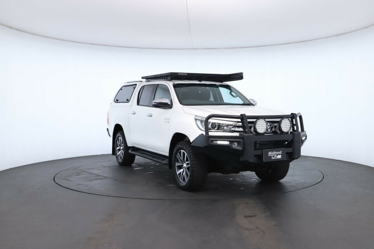 Toyota Hilux image 4