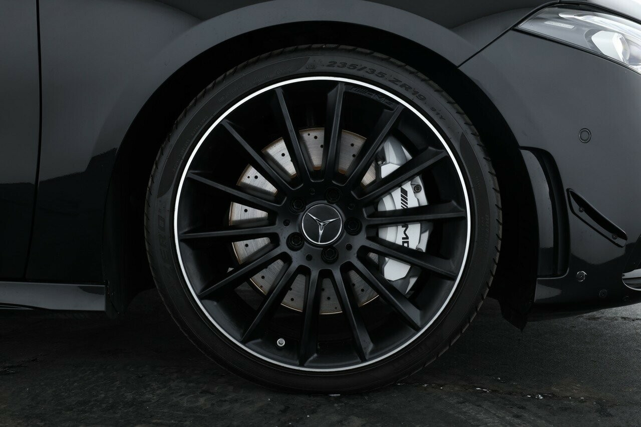 Mercedes Benz A-class image 3