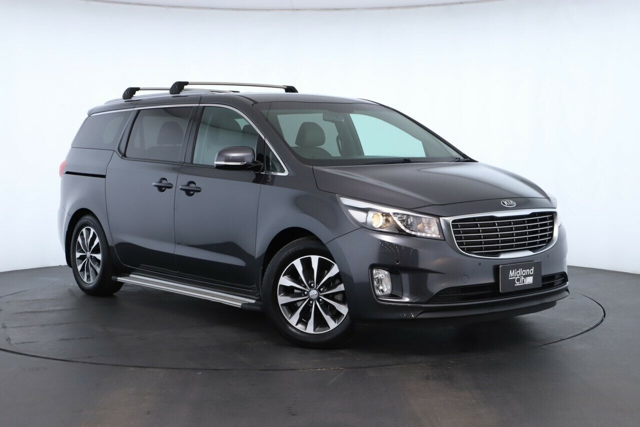 Kia Carnival image 1