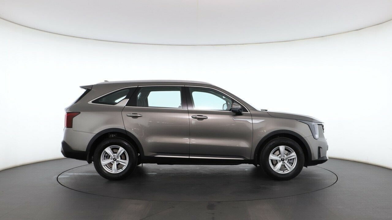 Kia Sorento image 3