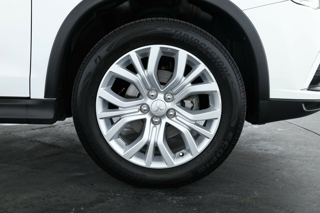 Mitsubishi Asx image 3